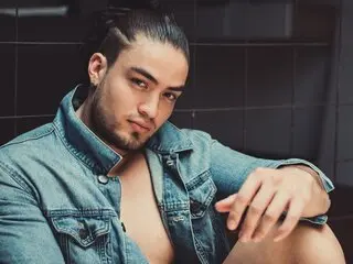 RoyWilliam photos