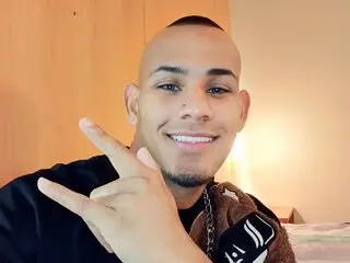 EdwardRamos shows