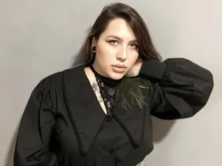 BeatriceGrey live