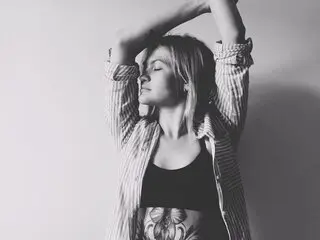 LauraMoone livesex